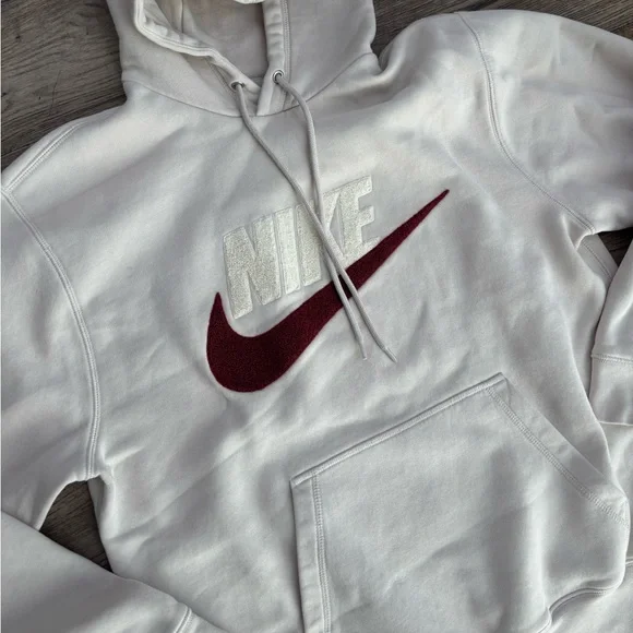 Nike Men’s CLUB FLEECE PULLOVER HOODIE Lt Orewood Brn/Lt Orewood Brn Medium - Picture 7 of 10